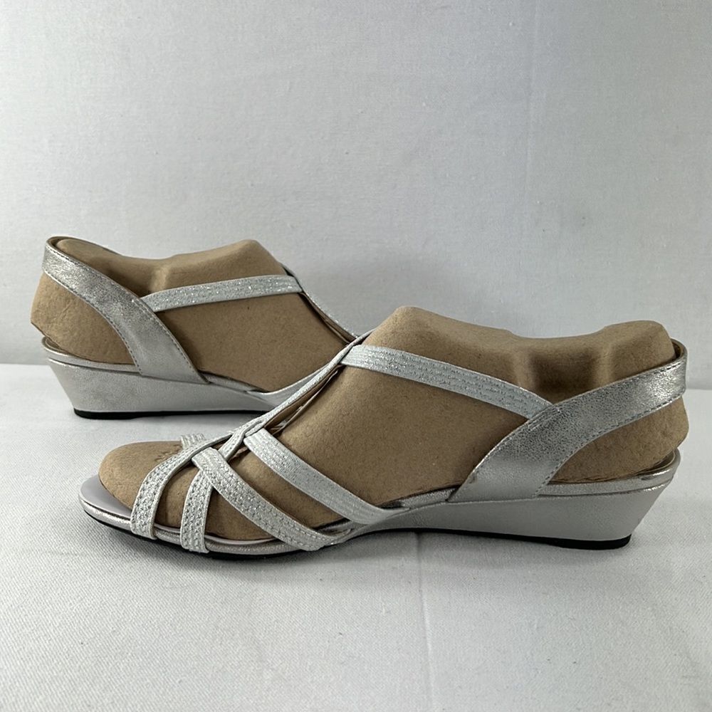 Life Stride Yaya Sandal Silver Size 8.5 Wide - Picture 4 of 7